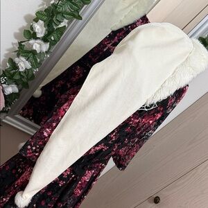 Elegant Cream Women's Coat with Faux Fur Trim